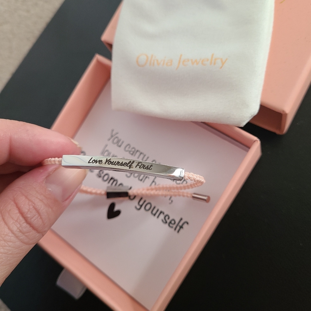 Olivia Jewelry bracelet